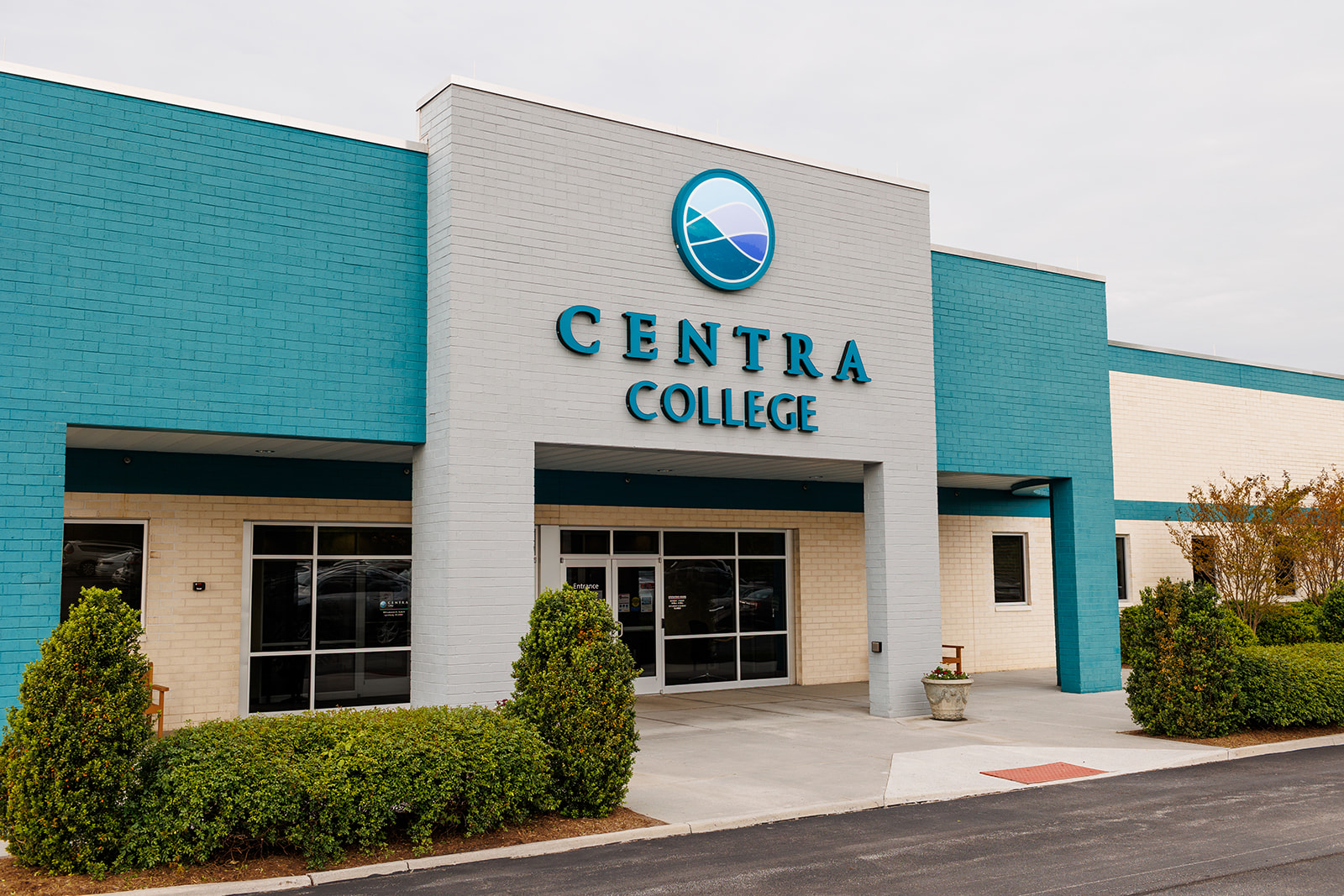 Centra College Exterior Image